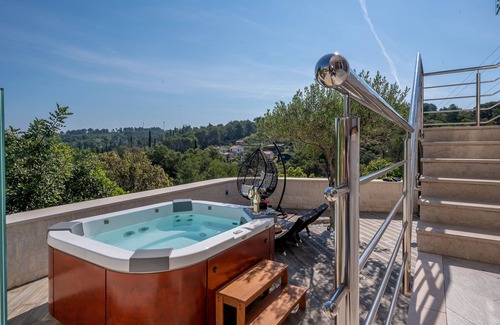 Rogac Villa | **** Villa de lujo con jacuzzi exterior ****