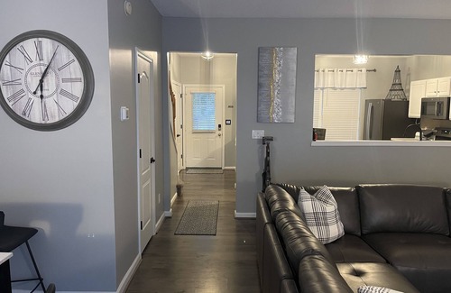 Deep River Apartamento | Unit 1, 2 & 3: Stunning Rooms!