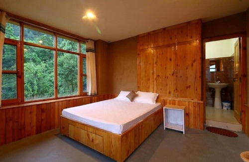 Naggar Cama Y Desayuno | Unidad 1 Himalayan Brothers Bed & Breakfast