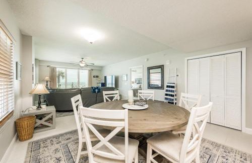 Ocean View Halifax Estates Apartamento | Unit 102 Aruba - 3 Bedroom Ocean Front
