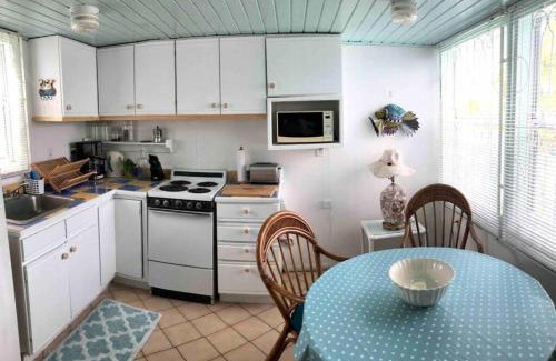 Kittian Village Apartamento | Unit 12 Sealofts on the Beach , Frigate Bay , St Kitts