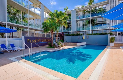 Rainbow Beach Apartamento | Unit 202 Plantation Resort - Rainbow Beach. Plantation Resort. Top Floor. Aircon. Pool. Spa. Wifi