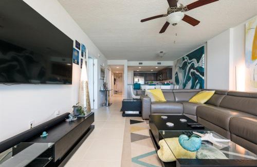 Ocean View Halifax Estates Apartamento | Unit 203 Aruba - 3 Bedroom Ocean Front