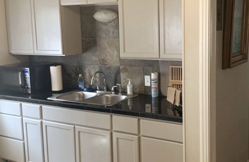 San Saba Apartamento | Unit 206, a 1946 historic Triplex bungalow style apartment of approx. 800 sq ft.