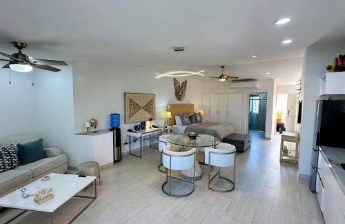 Marina Casa | Unit 238 - Casa Amber-OCEAN VIEW-Fully Renovated