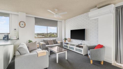 Mid North Coast Waterfront Casa | Unit 24 Fountain Court