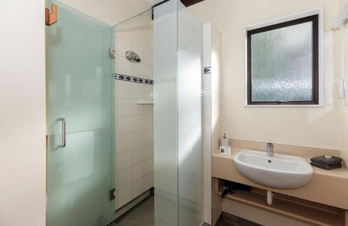 Kaiteriteri Casa | Unit 4 Kaiteri Apartments and Holiday Homes