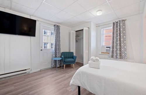 Ventnor City Apartamento | Unit 5 · Beach Studio Vibes: Steps Away From Boardwalk