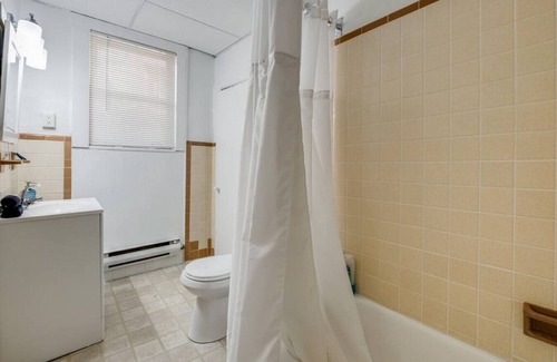Ventnor City Apartamento | Unit 5 · Beach Studio Vibes: Steps Away From Boardwalk