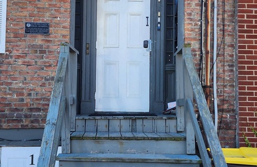 Schenectady Apartamento | Unit 5 The most peaceful and quite area of Schenectady downtown