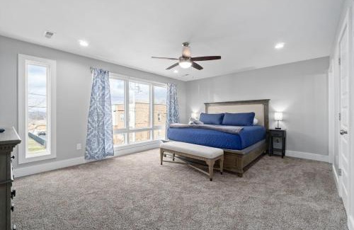 Clarksville Casa | Unit #C 527 N 1st St