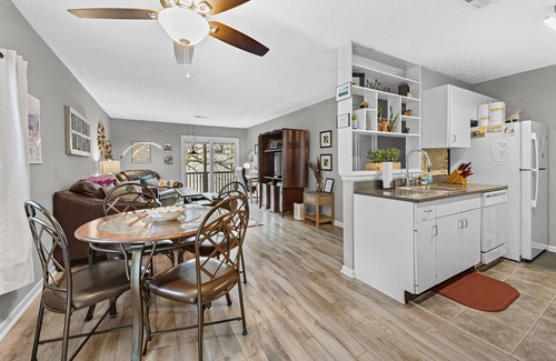 Chattanooga Condominio | Unidad OJO | Escondite de parejas! Vuelva a conectar / relajarse en el río!