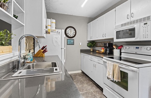 Chattanooga Condominio | Unidad OJO | Escondite de parejas! Vuelva a conectar / relajarse en el río!