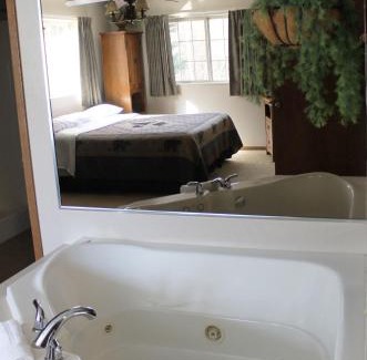 Eagle River Casa | Unit126, 2 bedroom Lower Duck Lake Condo