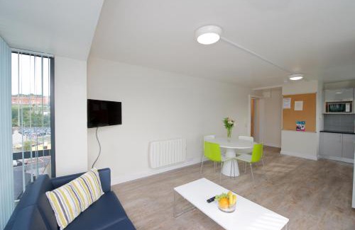 Cork Otro | University Hall - UCC Summer Beds