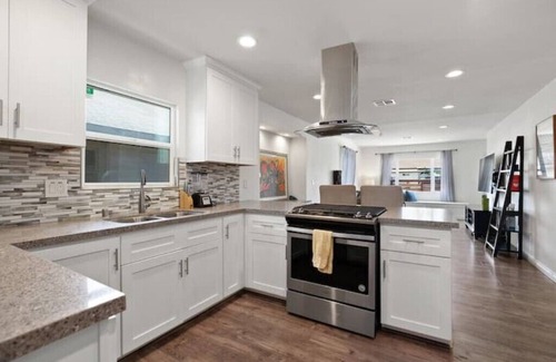 University Heights Casa | University Heights Dreamboat