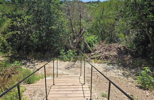 Lake Whitney Cabina | Unlock your next adventure at this cozy cabin on Lake Whitney.