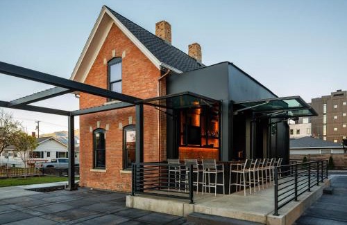 Downtown Bozeman Casa | Unmatched Privacy & Luxury for the Entire Family
