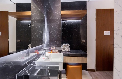 Khlong Toei Nuea Hotel | Uno Express