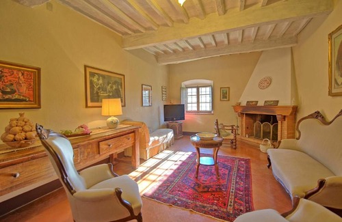 Mola di Bari Apartamento | Uno splendido alloggio appena ristrutturato in pieno centro a Mola di Bari