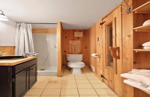 Three Oaks Casa | Unplug and Escape every day life at The Mill House in Three Oaks