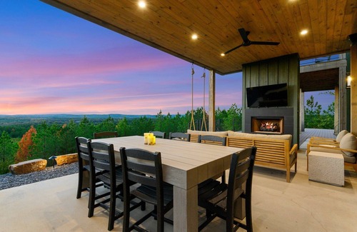 Broken Bow Cabina | Unplug & Unwind | Luxe Hilltop + Pool