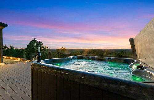 Broken Bow Cabina | Unplug & Unwind | Luxe Hilltop + Pool
