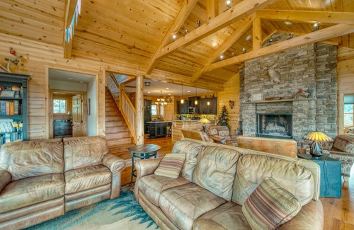 Warne Casa | Unplugged in the Smokies
