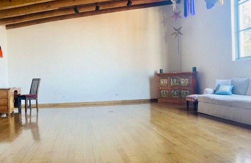 Lower State Apartamento | Unplugged Retreat Rare Gem in Heart of Prime Location /LifeChanging