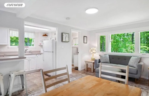 East Marion Cabaña | Unspoiled North Fork Charm, walk to bay & sound beaches, minutes to Greenport