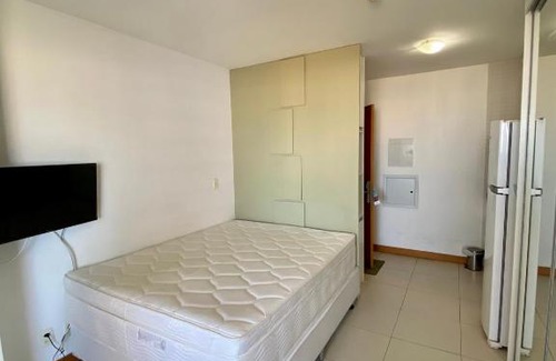 Caminho das Arvores Apartamento | UNU 1906A-Caminho das Árvores: Wi-Fi, Piscina, e+