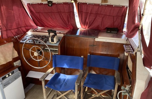 Port Leucate Alquiler De Eote | UNUSUAL ACCOMMODATION