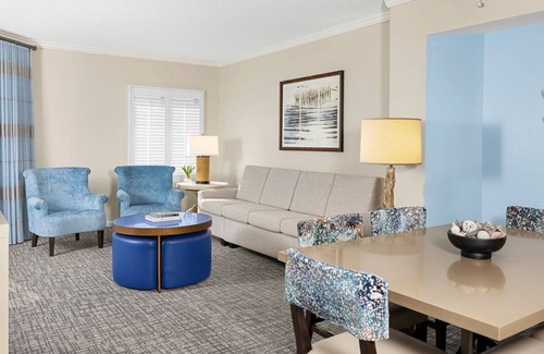 Palmetto Dunes Complejo | Unwind and Play at Marriott's Barony Beach Club- 2 Bedroom Courtyard Unit