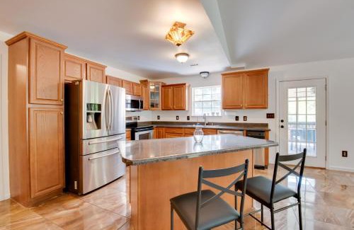 Cliftondale Casa | Unwind, Golf and Explore Unique Atlanta Escape!