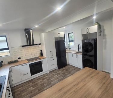 Trentham Casa | Unwind in Comfort and Style