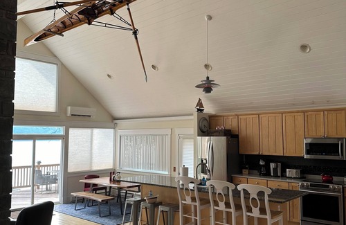Poplar Ridge Casa | Unwind in Lakeside Luxury:Private House,Dock,Views, Kayaks - Auburn/Skaneateles