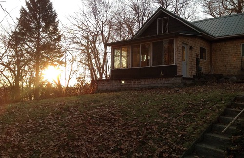 Chanhassen Cabaña | UP NORTH COTTAGE Chanhassen