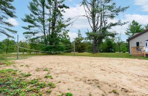Gaylord Casa | Up North Getaway