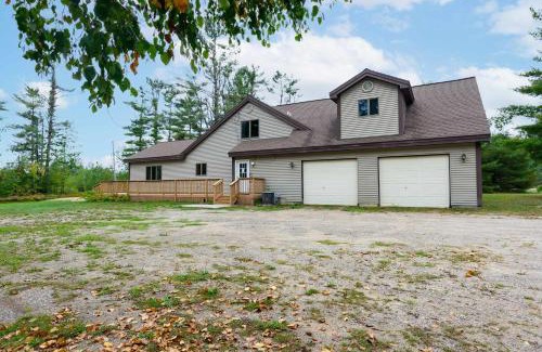 Gaylord Casa | Up North Getaway