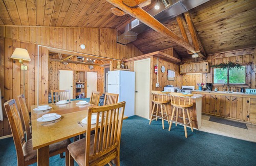 Rumely Cabaña | UP Sunrise Cottages #4 - Family Friendly Resort