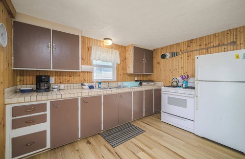 Rumely Cabaña | UP Sunrise Cottages #8 - Family Friendly Resort