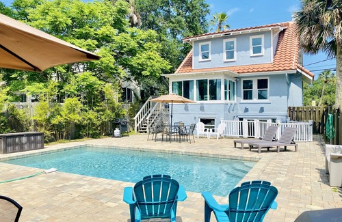 New Smyrna Beach Casa | UP TO 2 COTTAGES AVAILABLE, PRIVATE POOL, COURTYARD, STEPS FROM FLAGLER AVE.
