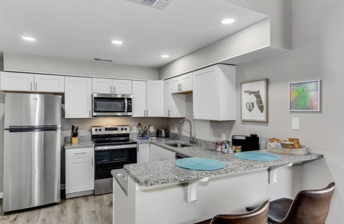Northeast Pensacola Condominio | Updated 2 bed/2 bath Condo-Great, Central Location