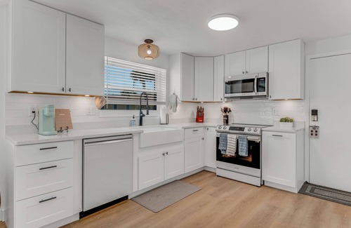 Ocean Breeze Circle Casa | Updated 2-bedroom house in lovely Ormond Beach stocked with amenities