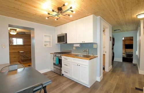 Canaan Valley Casa | Updated 2BR/2BA cottage in the heart of Davis, WV!