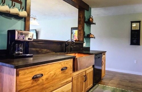 Intervale Condominio | Actualizado 3 dormitorios, 2 baños condominio con hermosas vistas a la montaña