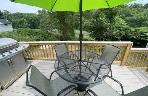 Wareham Casa | Updated 4 bedroom in Private Beach Association less than 1/2 mile walk to beach!