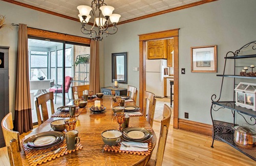 Albert Lea Casa | ¡NUEVO! Acogedor, actualizado a casa por Fountain Lake y Main St