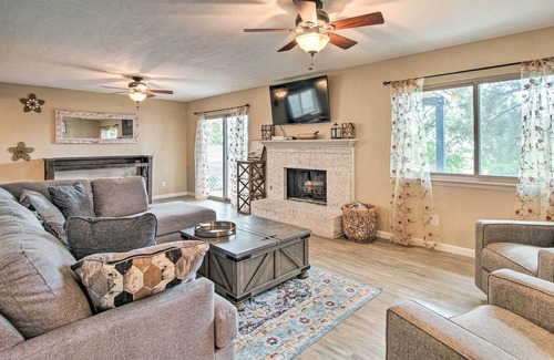 Northeast Heights Casa | Updated Albuquerque Home w/ Backyard + Grill!