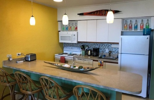 Estate Golden Rock Condominio | Updated/Beautifully Decorated Club St. Croix Condo - 2 Beds/2 Baths ON THE BEACH